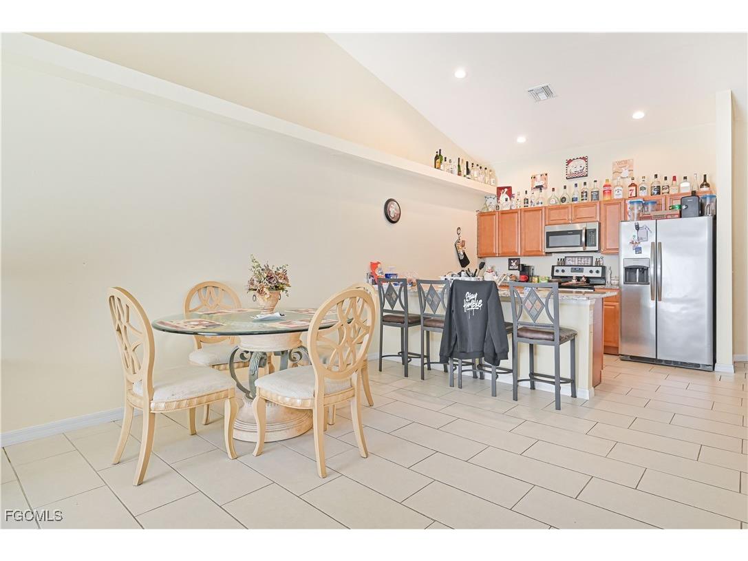 1705 & 1707 SW 1st Avenue Cape Coral FL 33991 2025006368 image24