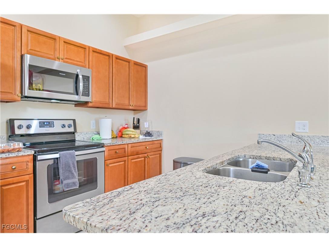 1705 & 1707 SW 1st Avenue Cape Coral FL 33991 2025006368 image4