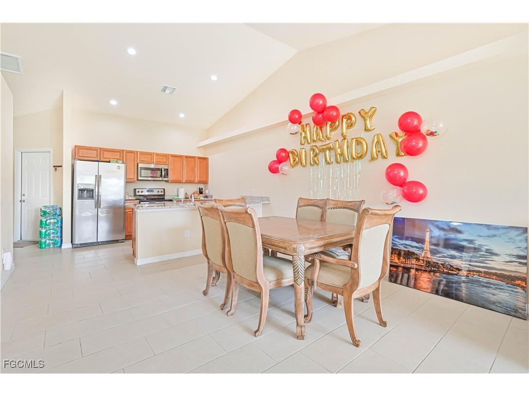 1705 & 1707 SW 1st Avenue Cape Coral FL 33991 2025006368 image7