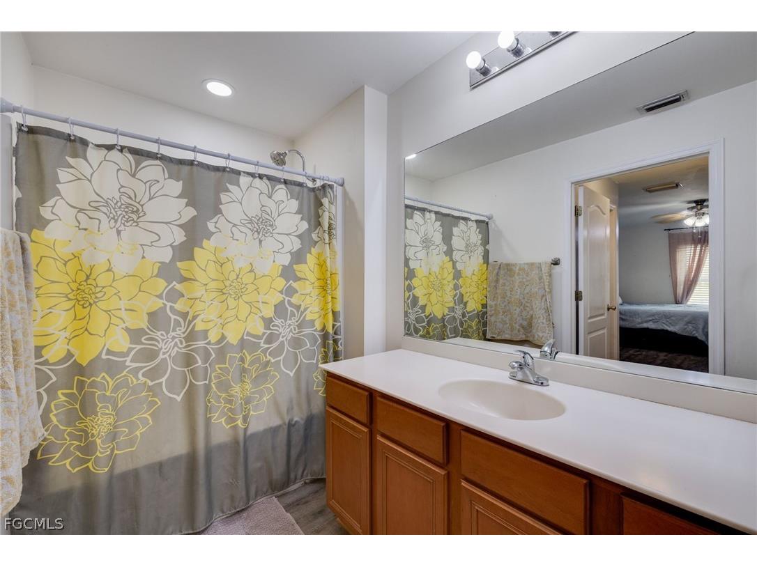 1707 SW 3rd Street Cape Coral FL 33991 2026009371 image12