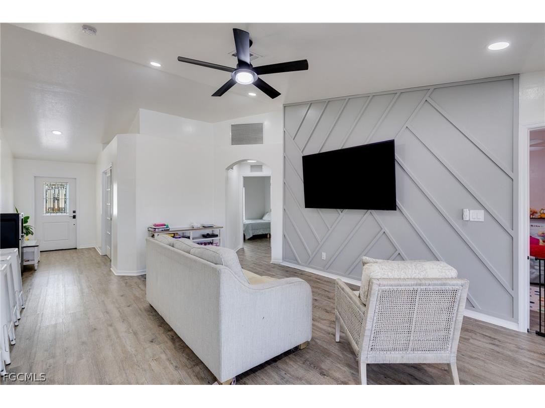 1707 SW 3rd Street Cape Coral FL 33991 2026009371 image9