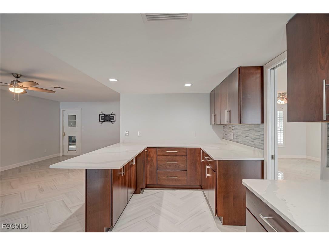 17070 Carolyn Lane North Fort Myers FL 33917 2026000947 image4