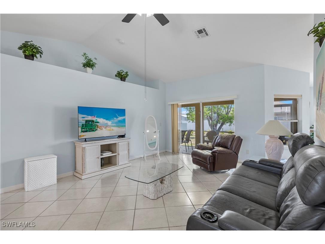 1708 Diplomat Parkway W Cape Coral FL 33993 224080040 image9