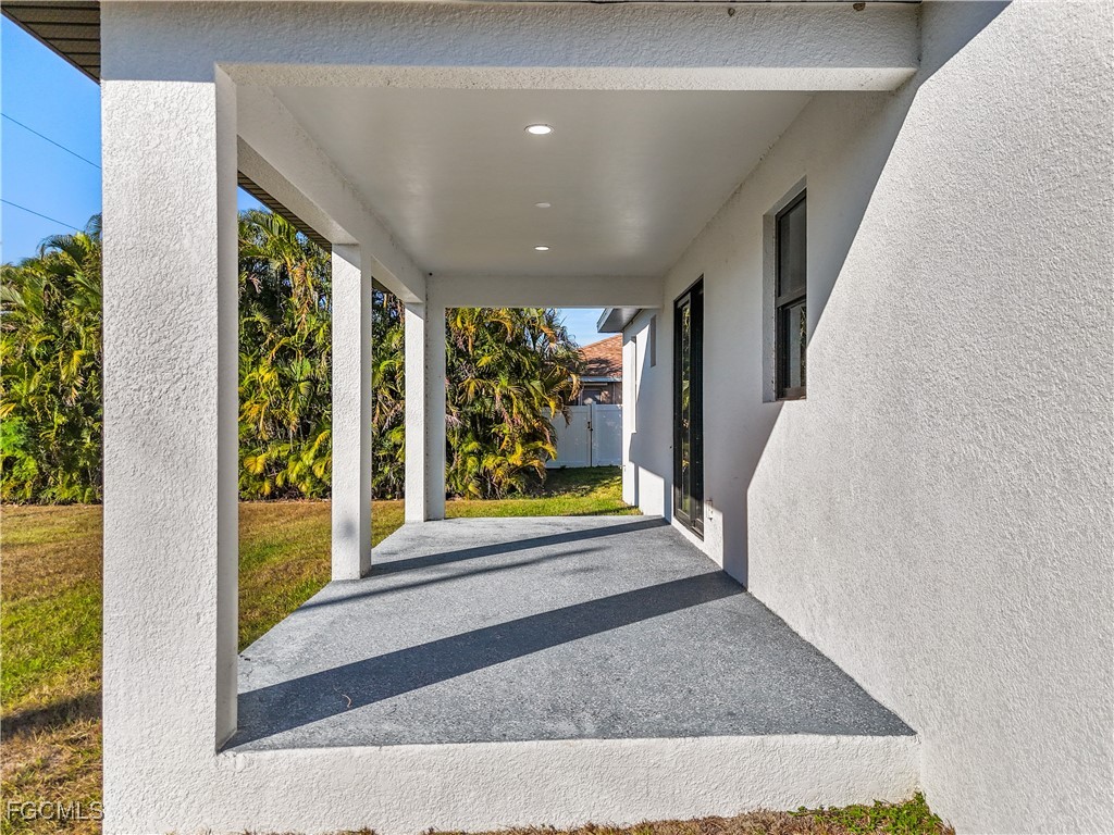 1708 El Dorado Boulevard N Cape Coral FL 33993 2026000585 image23