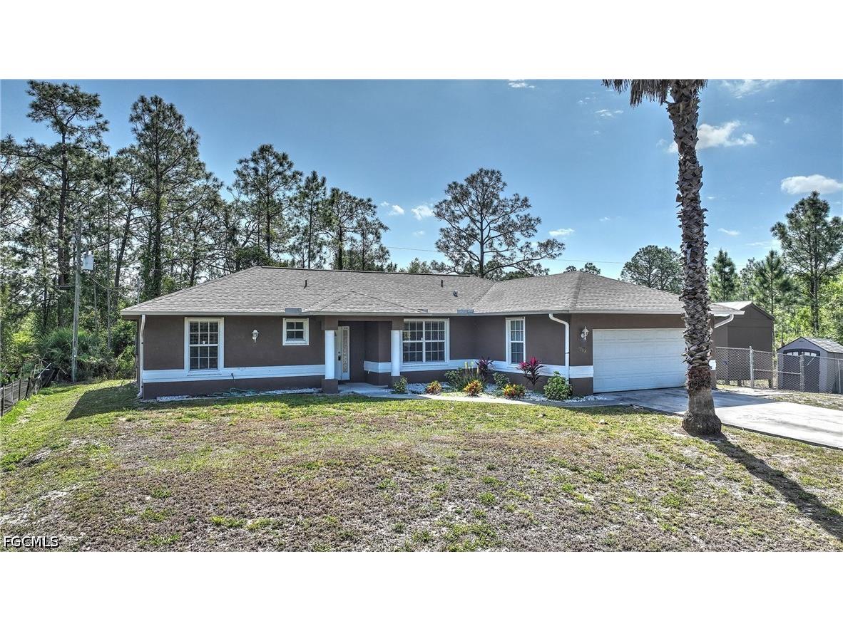 1708 Hibiscus Avenue Lehigh Acres FL 33972 2026029380 image1