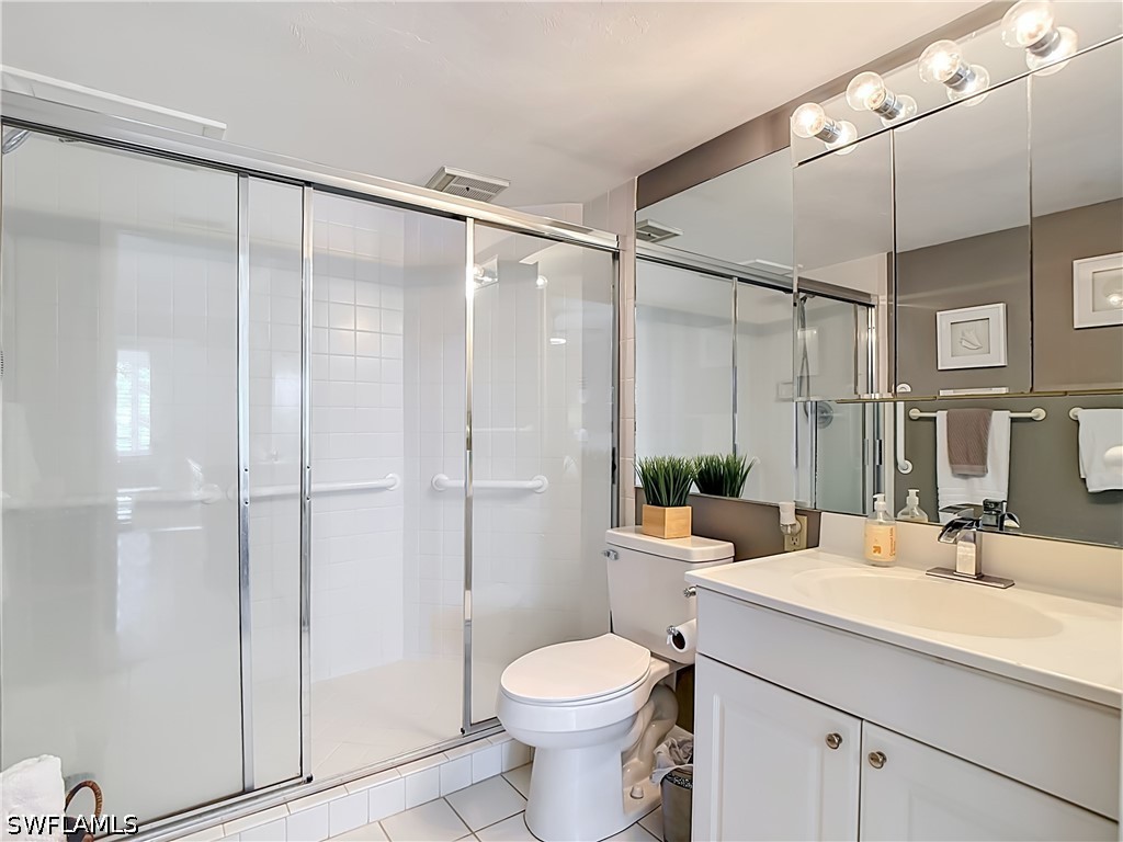 1708 Kings Lake Boulevard #5-106 Naples FL 34112 226019238 image30
