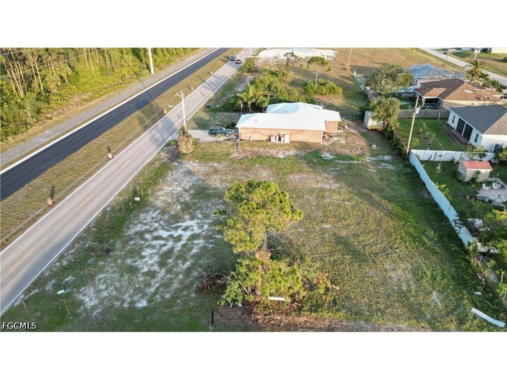 1708 Kismet Parkway W Cape Coral FL 33993 2026017512 image6