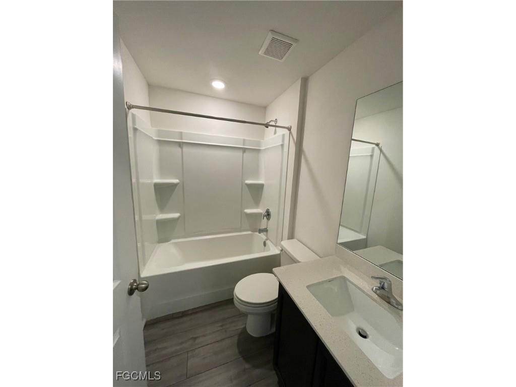 1708 NW 11th Terrace Cape Coral FL 33993 2025014238 image30