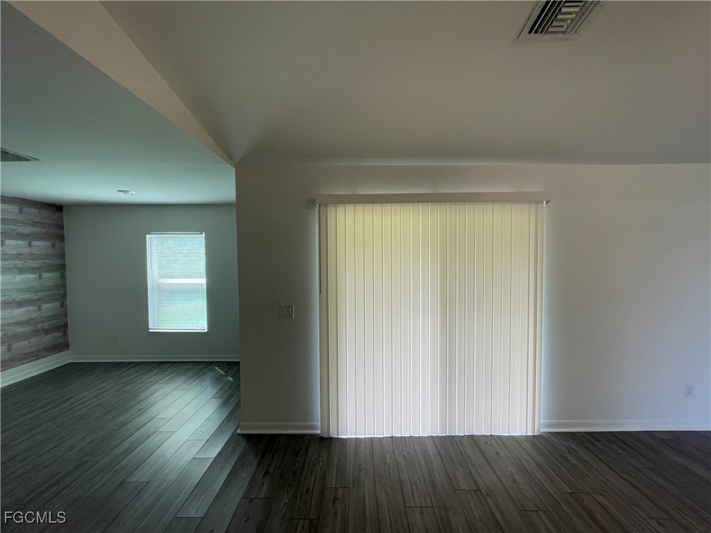 1708 NW 11th Terrace Cape Coral FL 33993 2025014238 image4