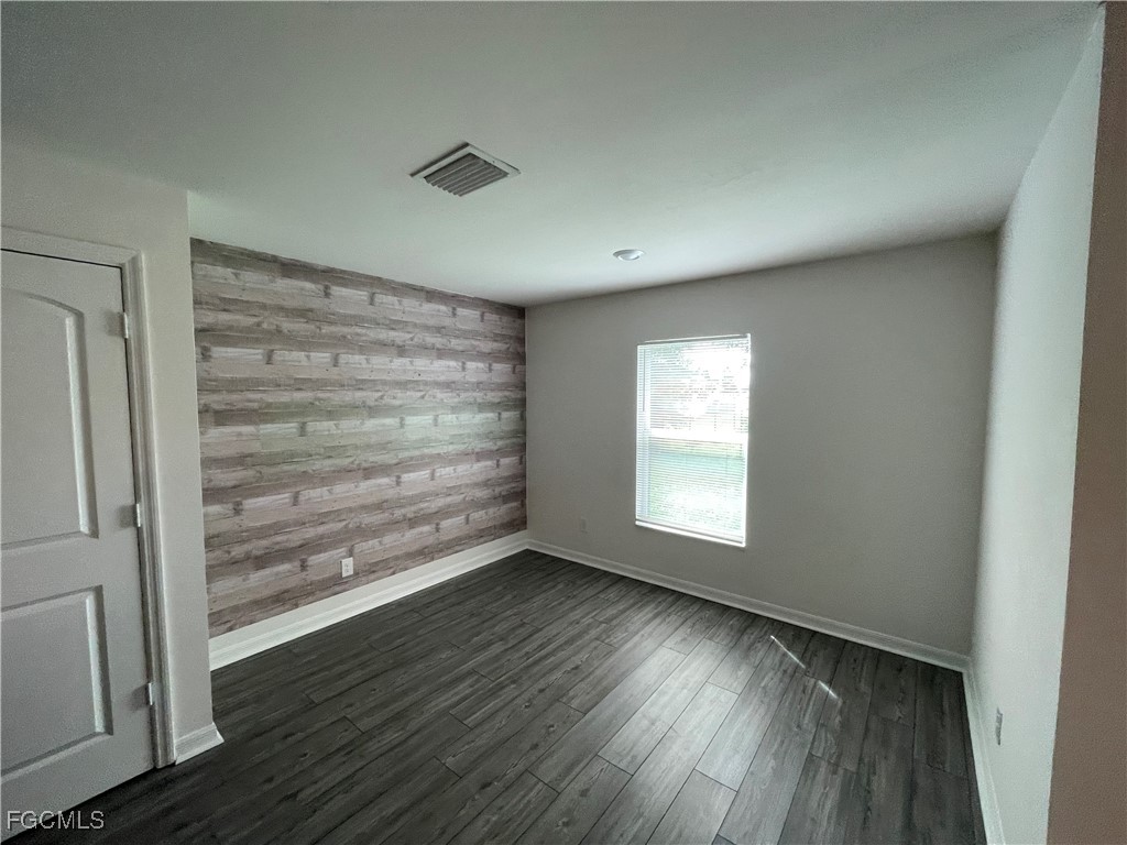 1708 NW 11th Terrace Cape Coral FL 33993 2025014238 image5