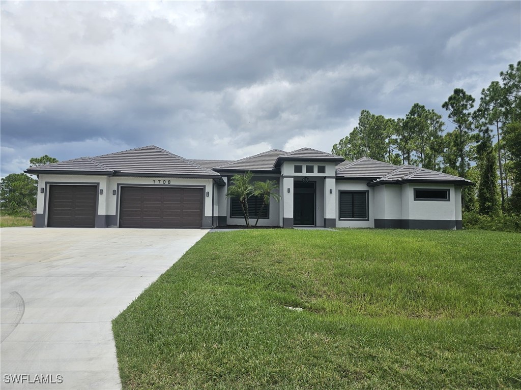 1708 Oak Avenue Lehigh Acres FL 33972 224072385 image1