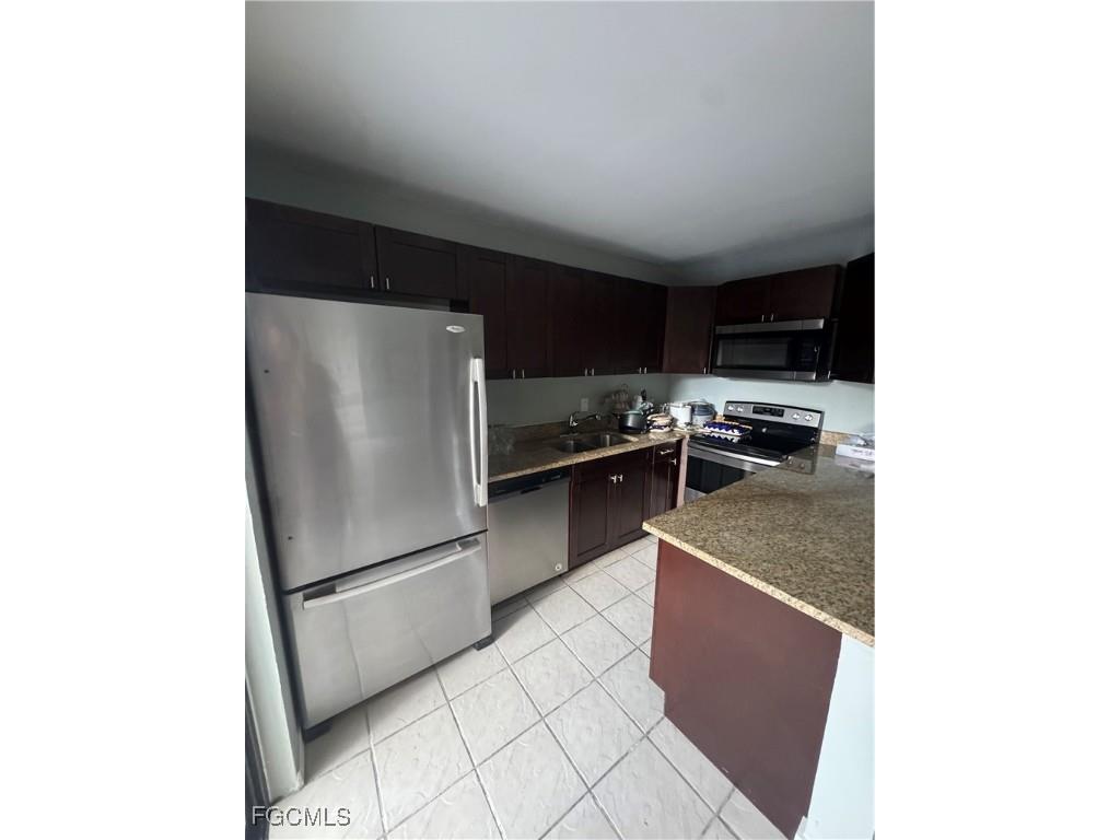 1708 Park Meadows Drive #4 Fort Myers FL 33907 2025017004 image10