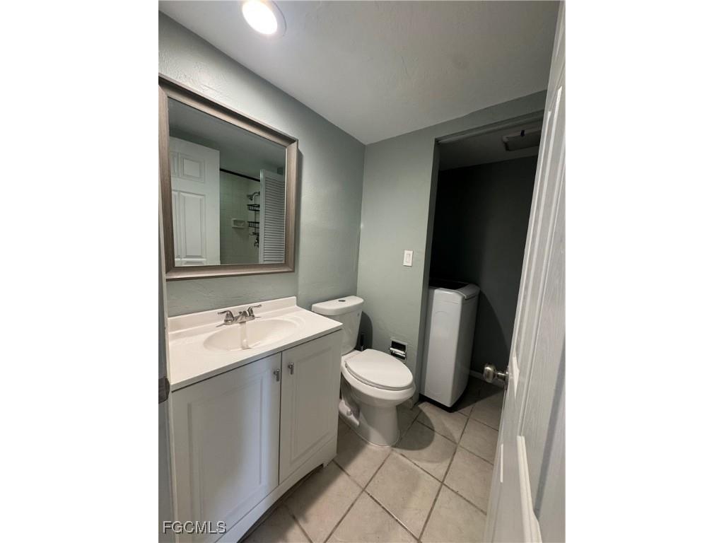 1708 Park Meadows Drive #4 Fort Myers FL 33907 2025017004 image27