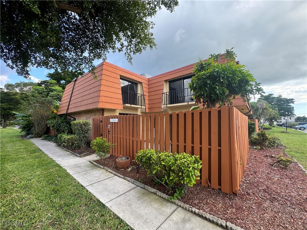 1708 Park Meadows Drive #4 Fort Myers FL 33907 2025017004 image34