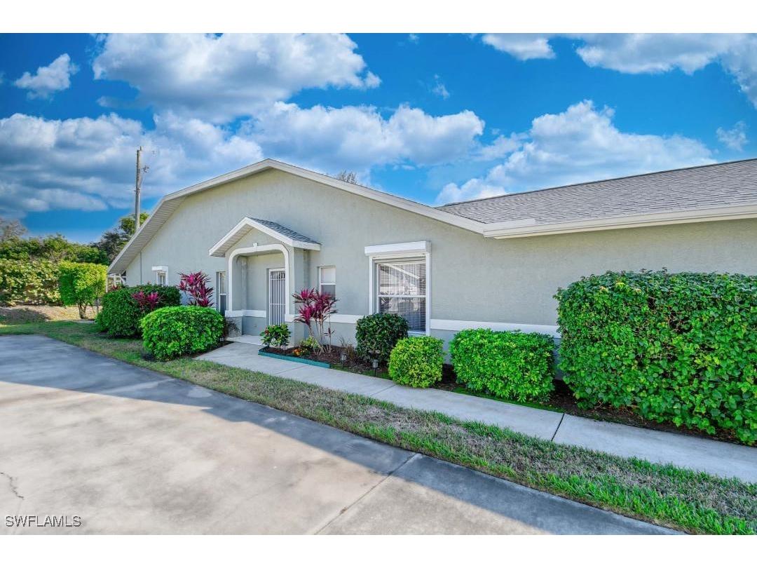 1708 Royal Circle #701 Naples FL 34112 225082291 image17