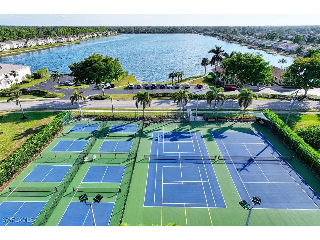 1708 Royal Circle #701 Naples FL 34112 225082291 image24