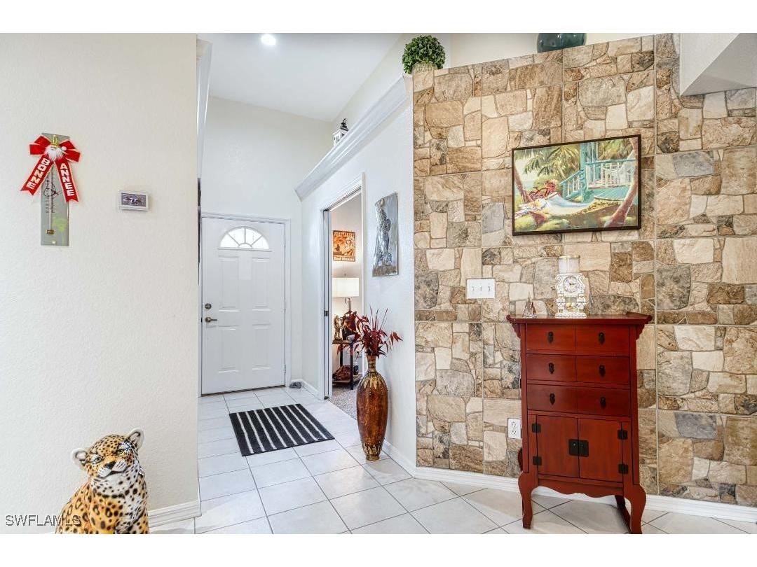 1708 Royal Circle #701 Naples FL 34112 225082291 image4