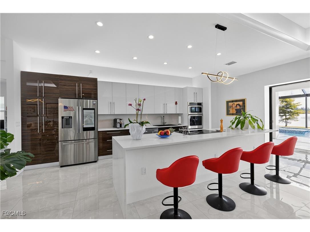 1708 SW 4th Street Cape Coral FL 33991 2025020311 image10