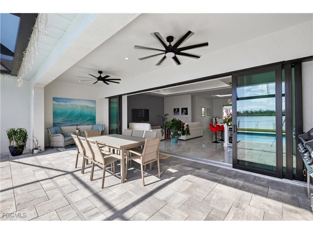 1708 SW 4th Street Cape Coral FL 33991 2025020311 image19