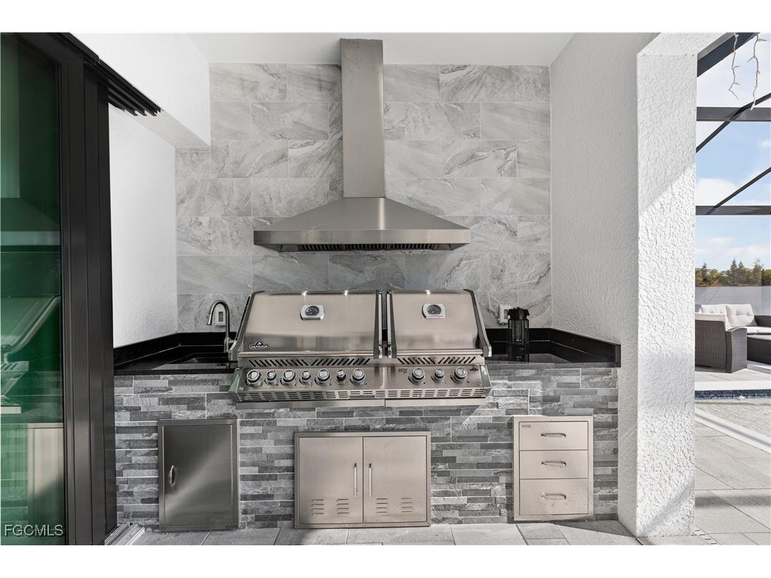 1708 SW 4th Street Cape Coral FL 33991 2025020311 image20