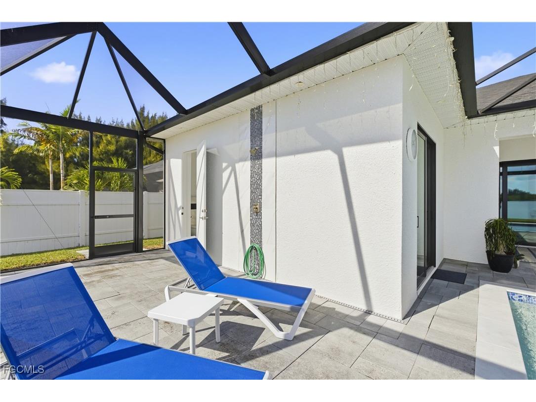 1708 SW 4th Street Cape Coral FL 33991 2025020311 image24