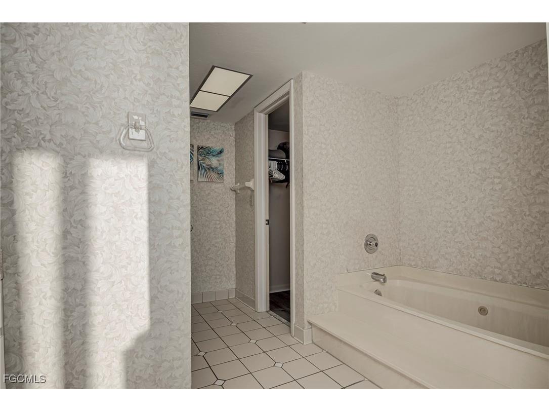 17080 Harbour Point Drive #1116 Fort Myers FL 33908 2025021118 image22