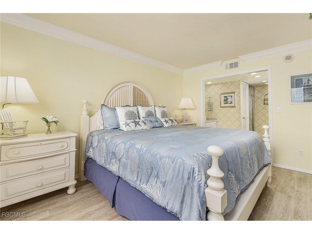 17080 Harbour Point Drive #213 Fort Myers FL 33908 2025022433 image15