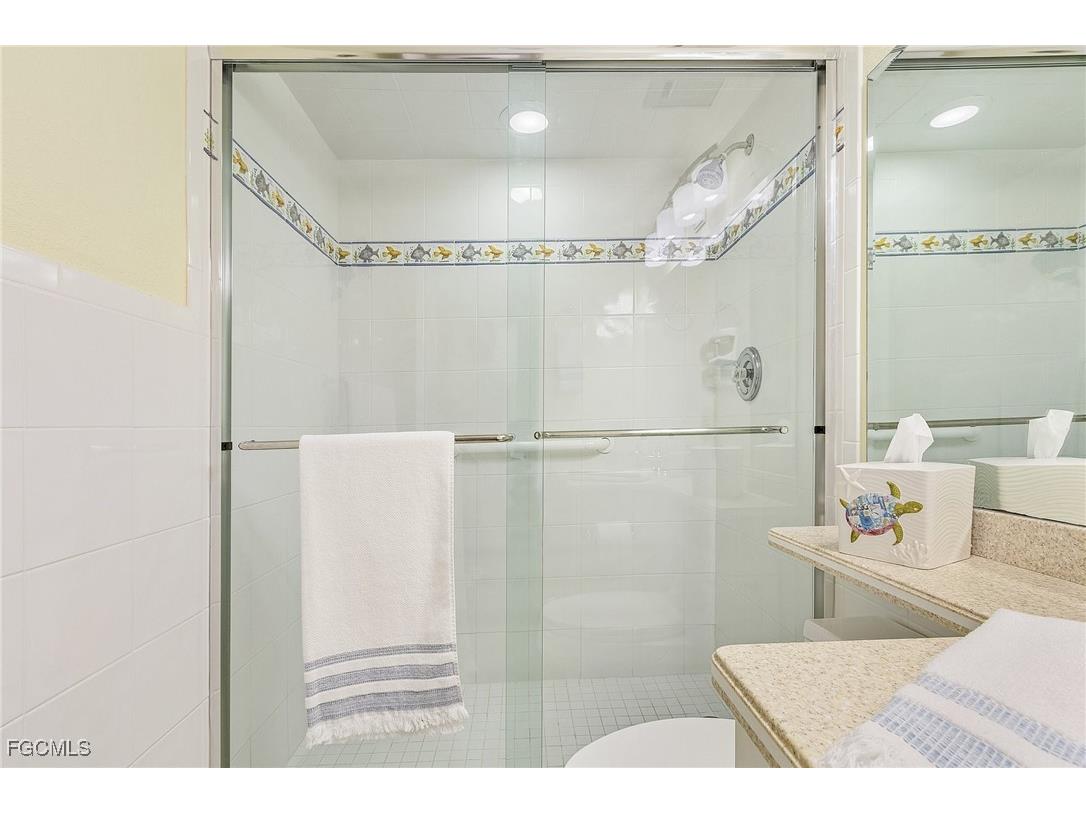 17080 Harbour Point Drive #213 Fort Myers FL 33908 2025022433 image25