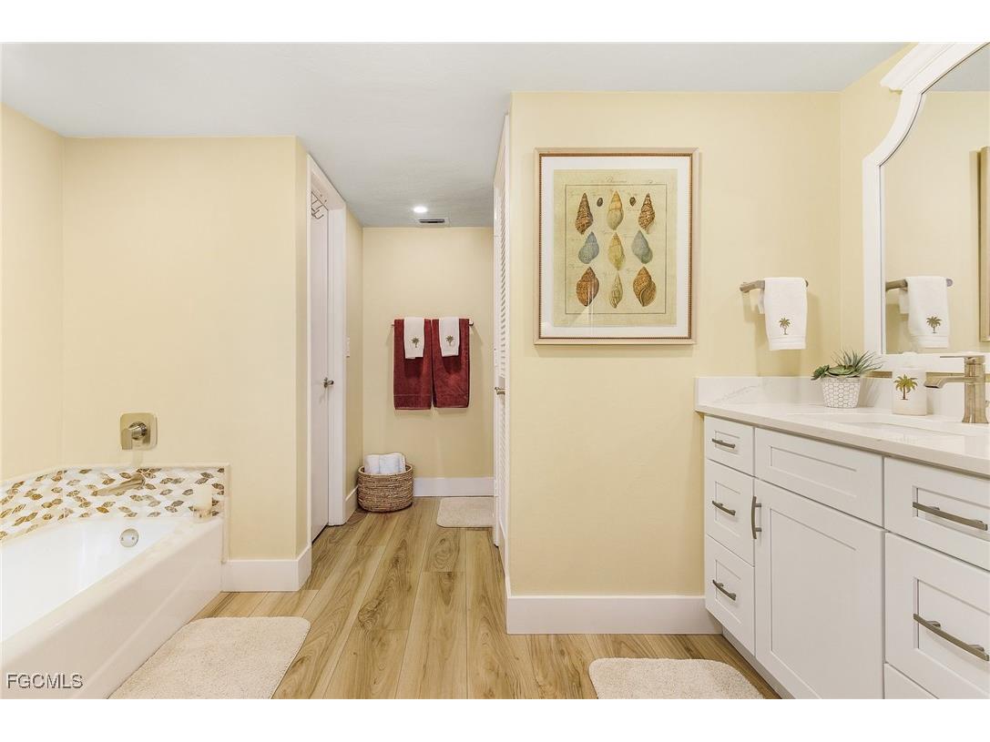 17080 Harbour Point Drive #612 Fort Myers FL 33908 2025022432 image17