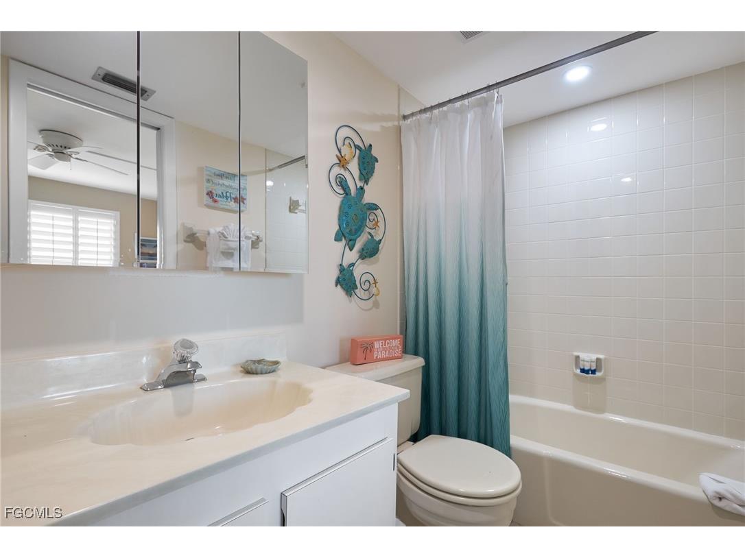 17080 Harbour Point Drive #617 Fort Myers FL 33908 2025005974 image17