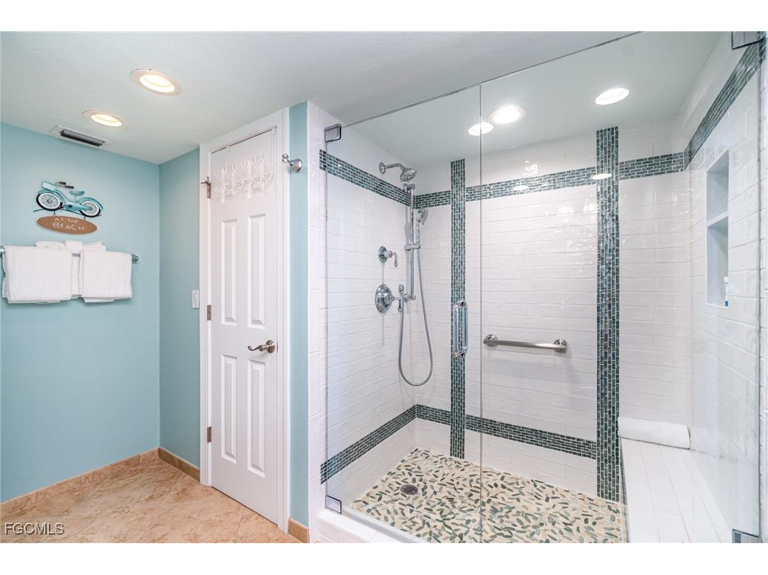 17080 Harbour Point Drive #7C Fort Myers FL 33908 2025017225 image22