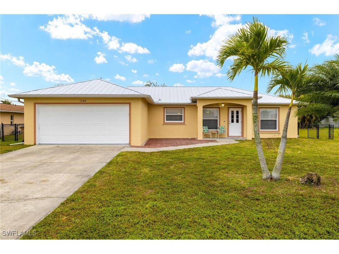 1709 Academy Boulevard Cape Coral FL 33990 225024701 image1