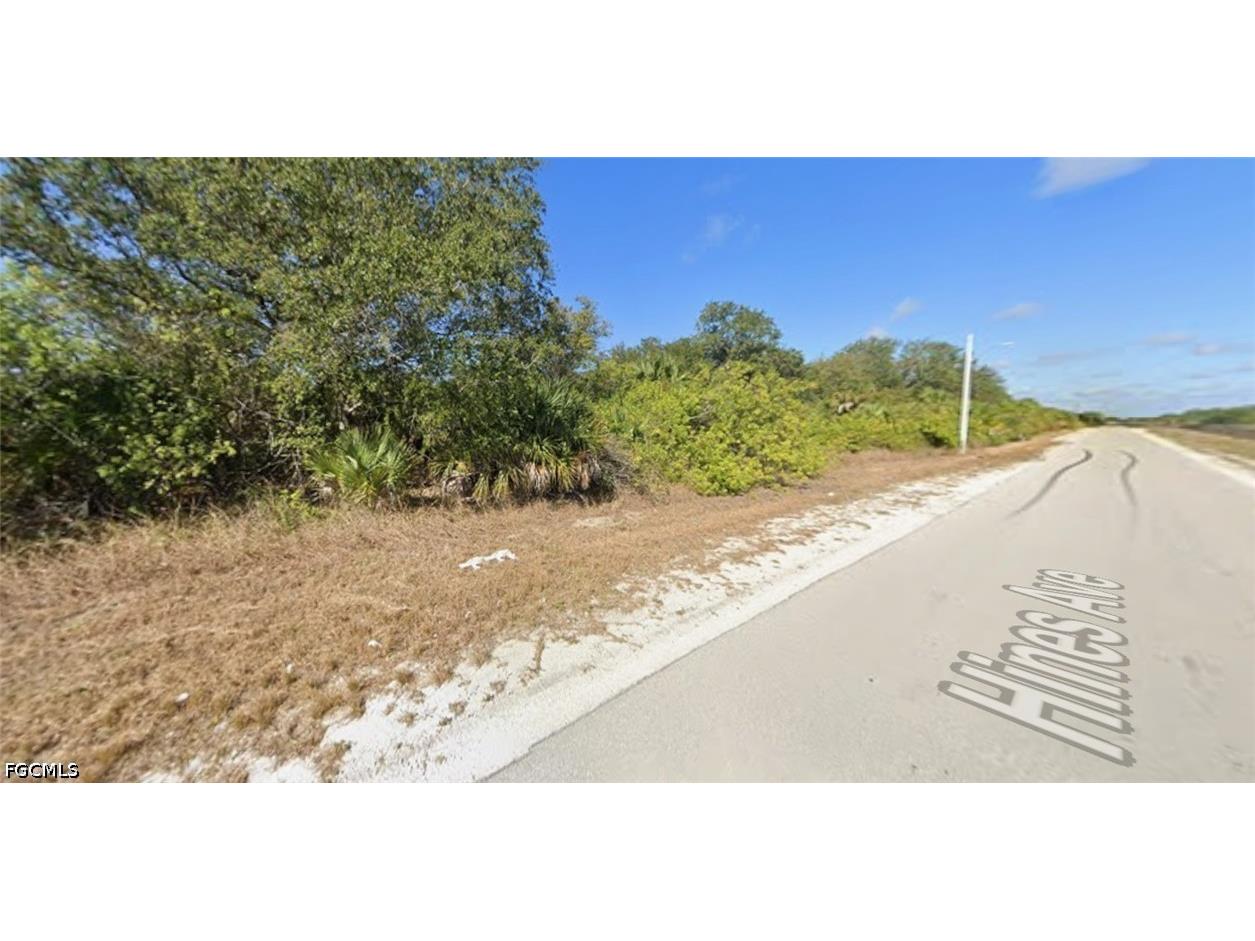 1709 Hines Avenue Lehigh Acres FL 33972 2026019944 image4