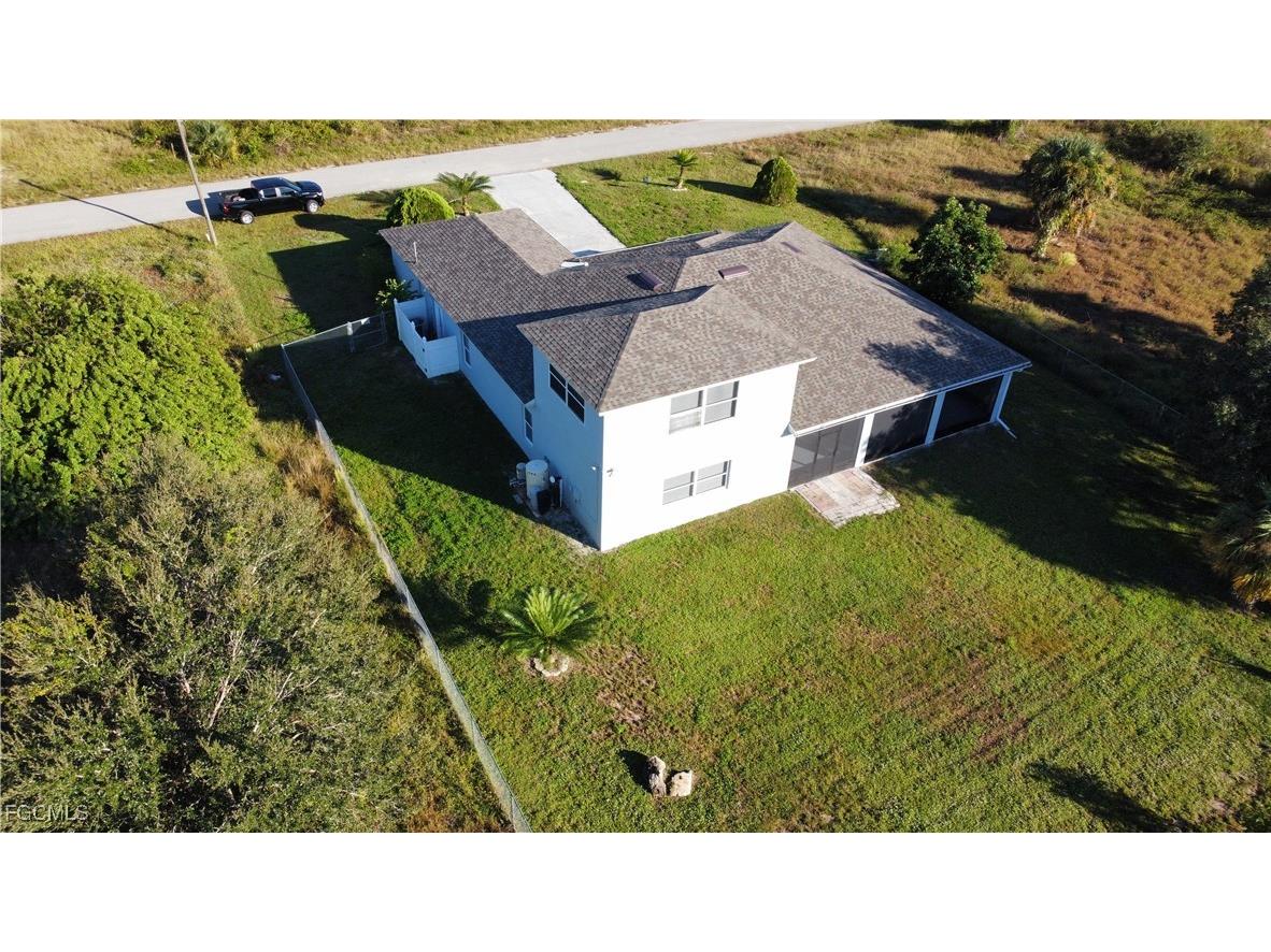 1709 Moore Avenue Lehigh Acres FL 33972 2025008630 image4