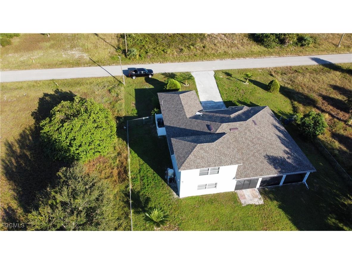 1709 Moore Avenue Lehigh Acres FL 33972 2025008630 image5