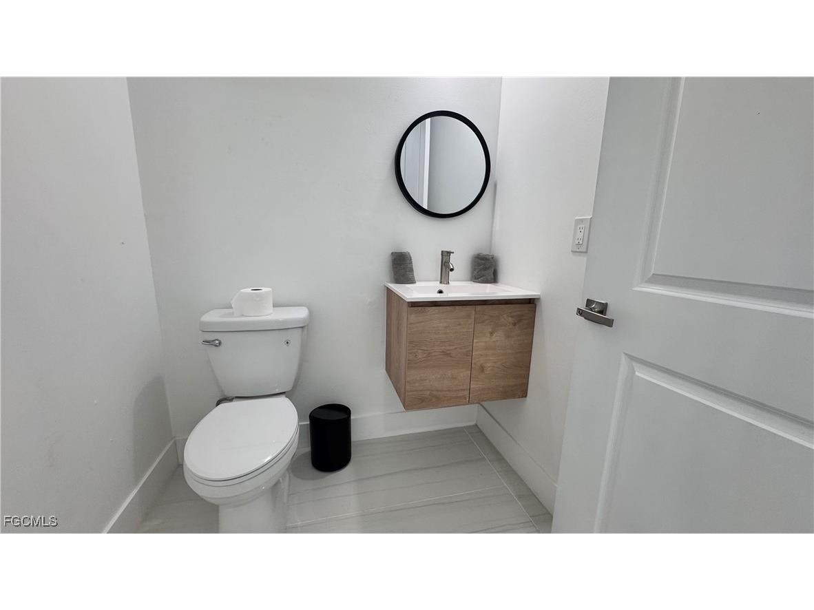 1709 NE 41st Street Cape Coral FL 33909 2025024209 image14