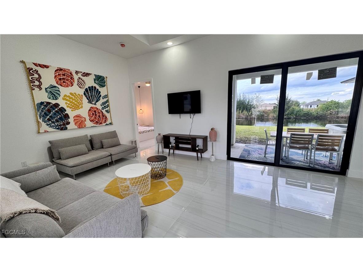 1709 NE 41st Street Cape Coral FL 33909 2025024209 image3