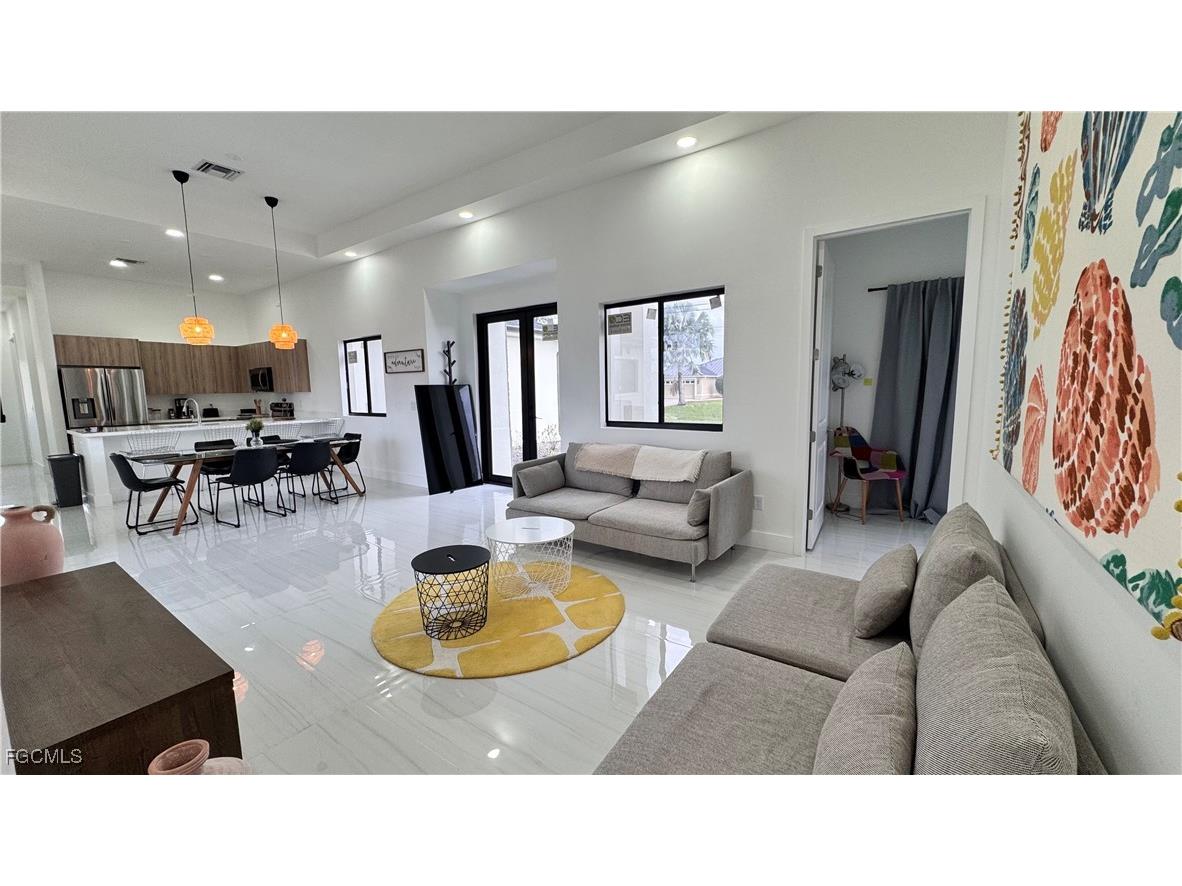 1709 NE 41st Street Cape Coral FL 33909 2025024209 image5