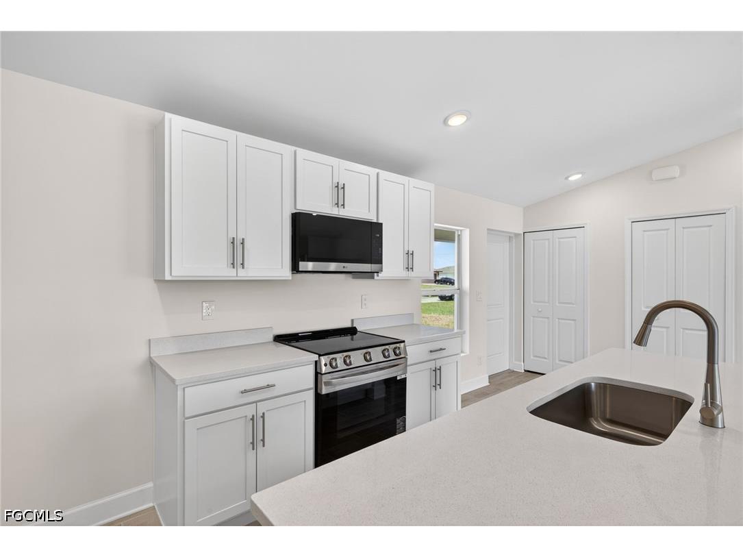 1709 NW 11th Avenue Cape Coral FL 33993 2026026439 image7