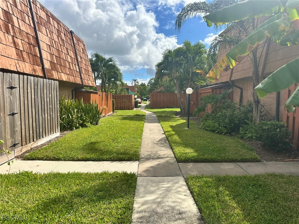 1709 Park Meadows Drive #4 Fort Myers FL 33907 2025013663 image19