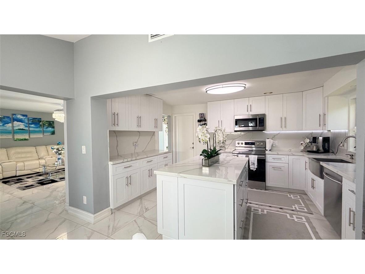 1709 SE 44th Terrace Cape Coral FL 33904 2025023530 image15