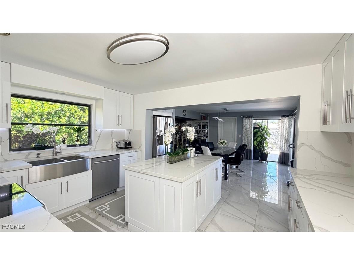 1709 SE 44th Terrace Cape Coral FL 33904 2025023530 image16