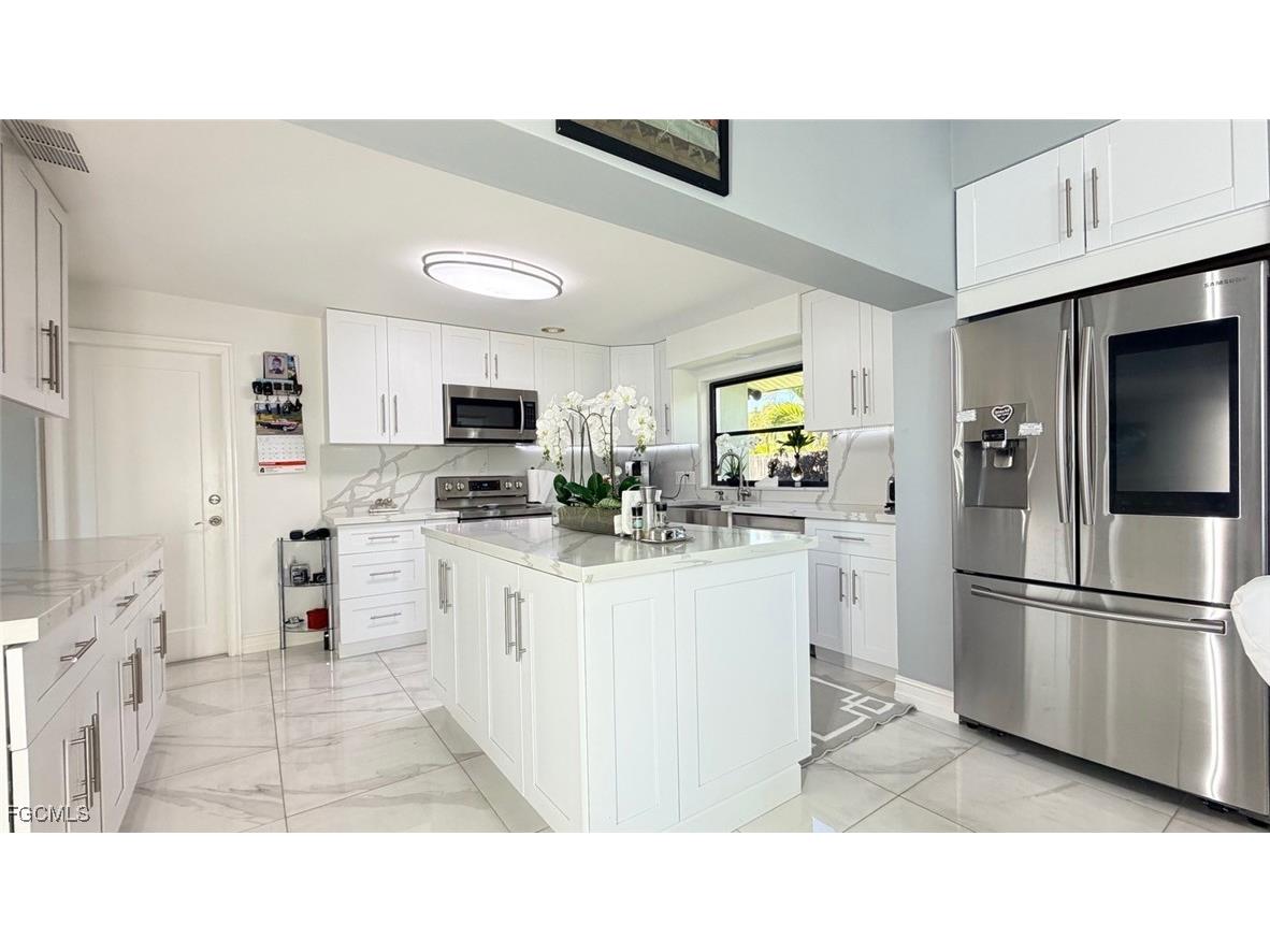 1709 SE 44th Terrace Cape Coral FL 33904 2025023530 image17