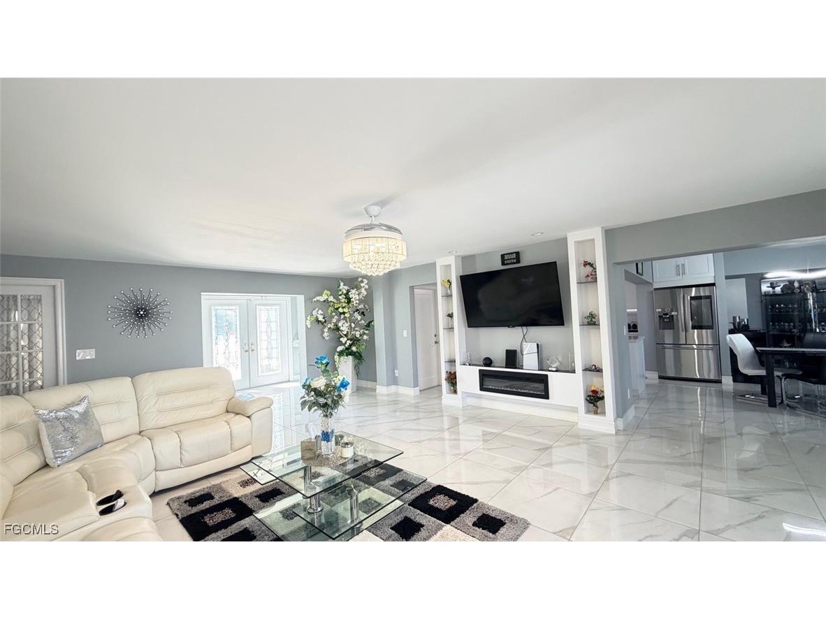 1709 SE 44th Terrace Cape Coral FL 33904 2025023530 image2