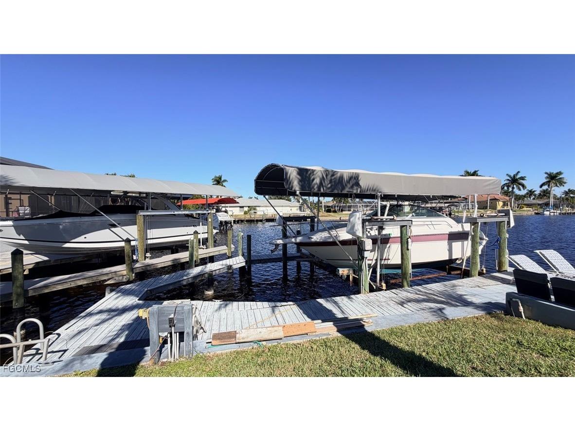 1709 SE 44th Terrace Cape Coral FL 33904 2025023530 image23