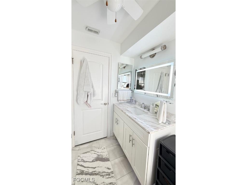 1709 SE 44th Terrace Cape Coral FL 33904 2025023530 image7