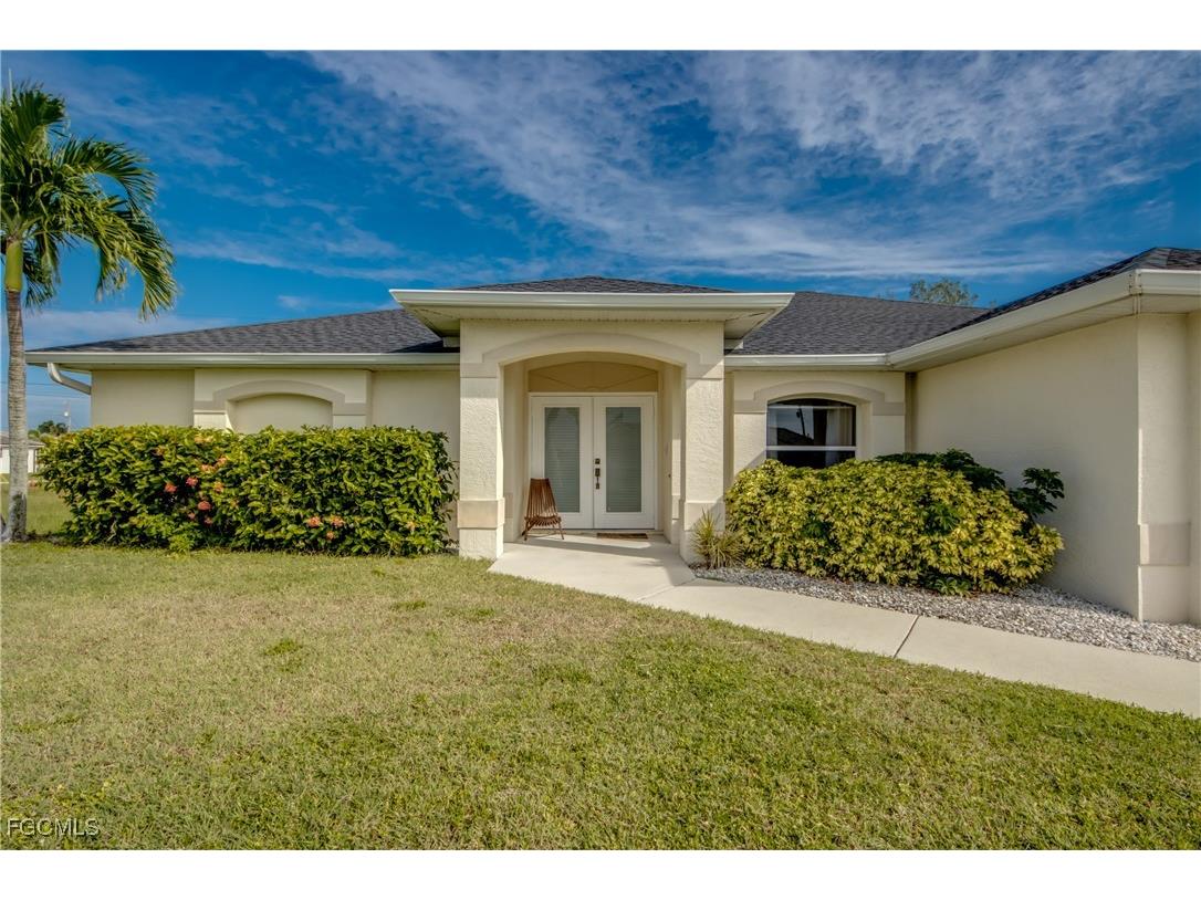 1709 SW 30th Street Cape Coral FL 33914 2025013076 image1