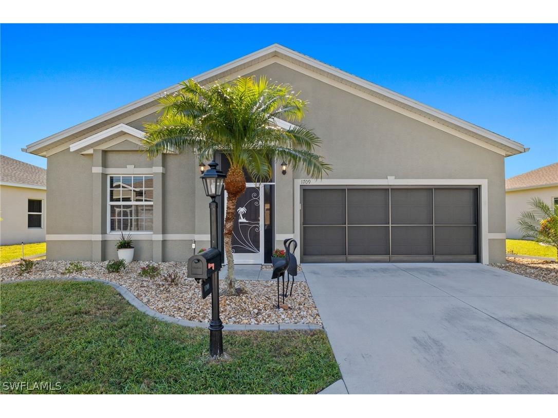 1709 Sunderland Drive Punta Gorda FL 33980 224032494 image1