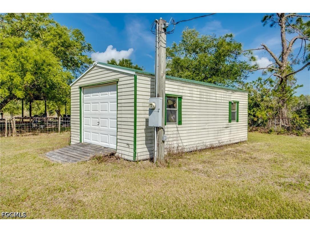 17090 Silver Panther Lane Fort Myers FL 33913 2026015471 image40
