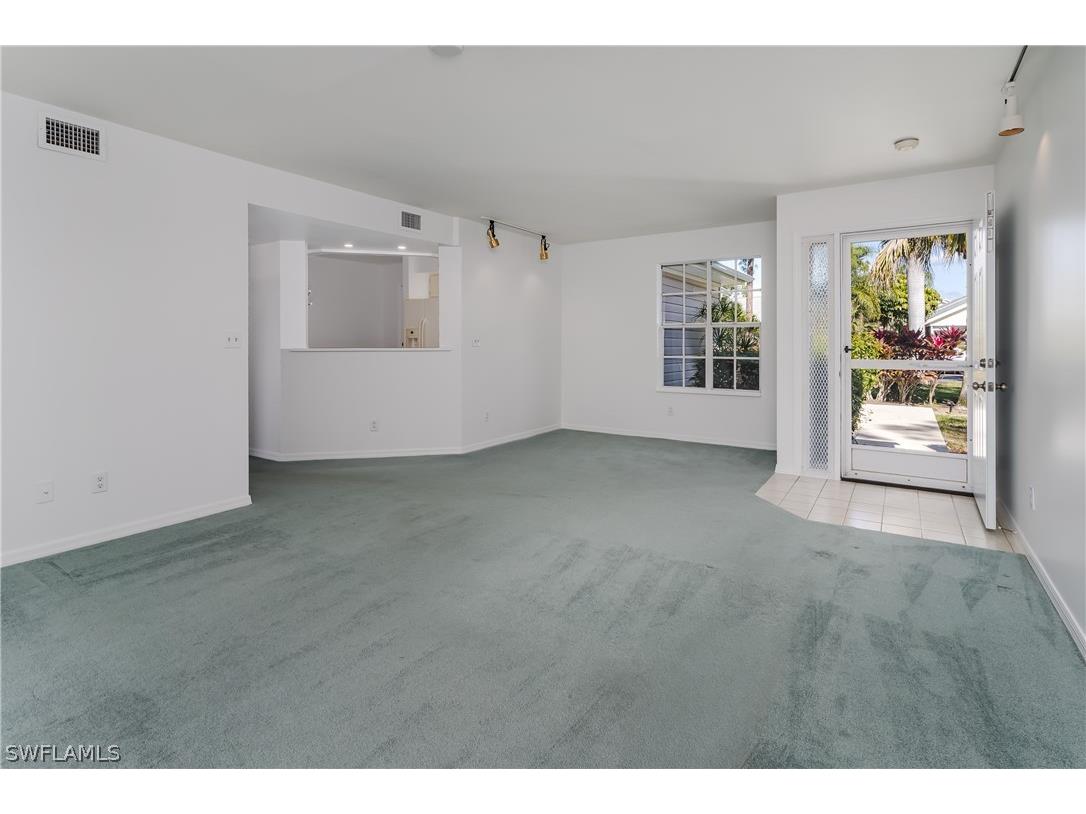 171 Bristol Lane #B101 Naples FL 34112 226003445 image1